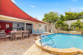 LARGE Villa with VIEW Private Pool FREE Utilities